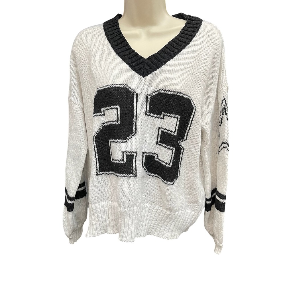 Varsity Shein Sweater White Black Graphic 23 V-Neck Star Sleeve Womens Small